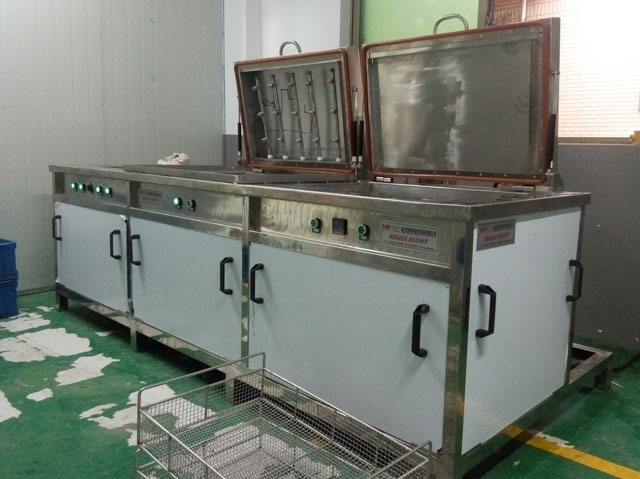 HR-3030ST汽車部件清洗干燥機(jī)、汽車零部件清洗機(jī)