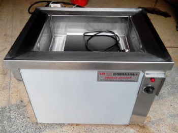 HR-1018單槽超聲波清洗機